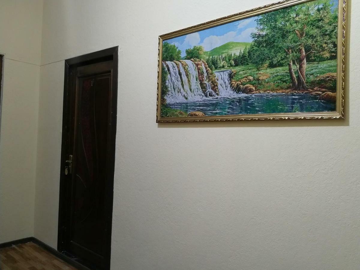 Hostel Mukarram Bukhara Bagian luar foto