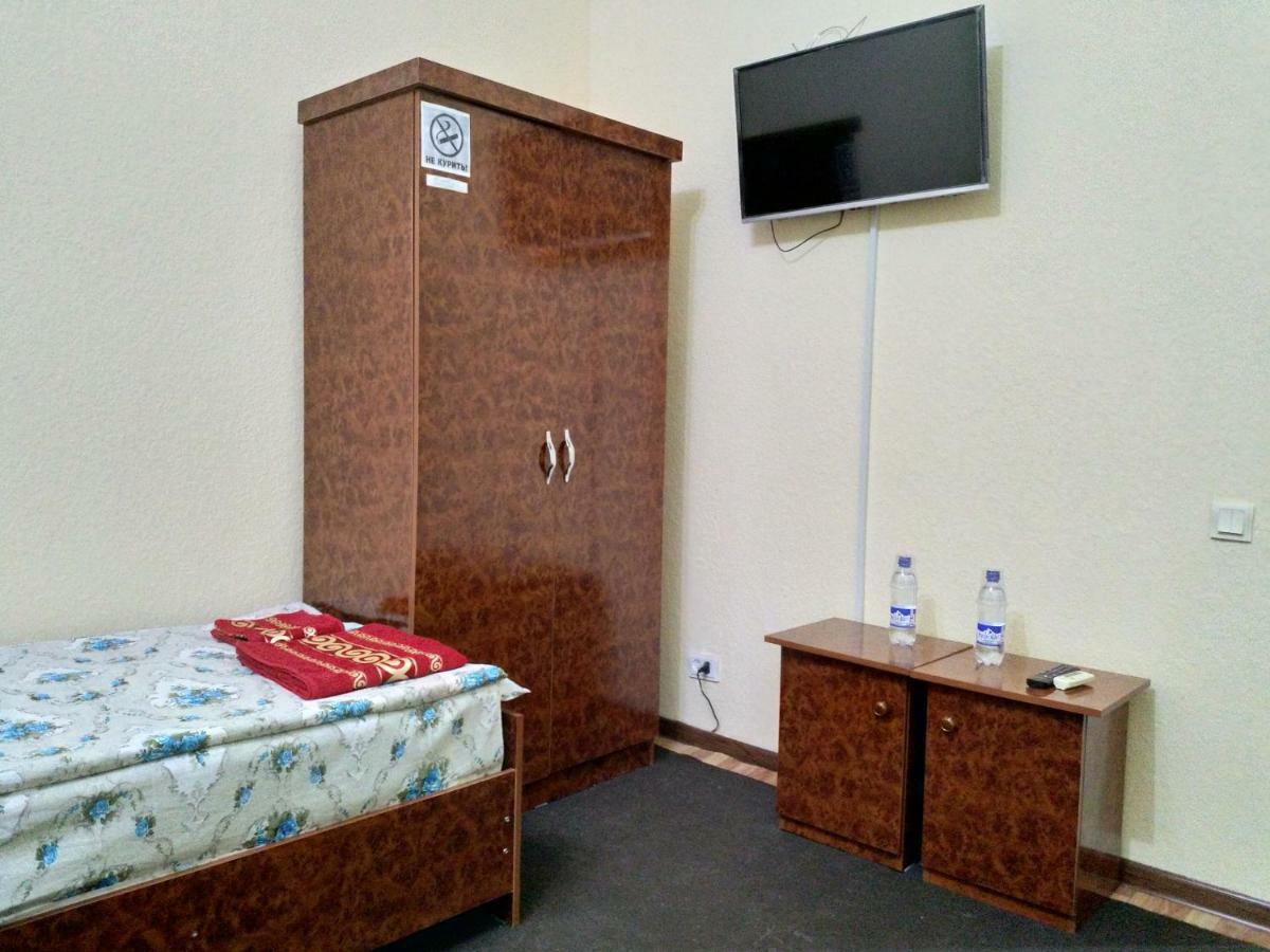 Hostel Mukarram Bukhara Bagian luar foto